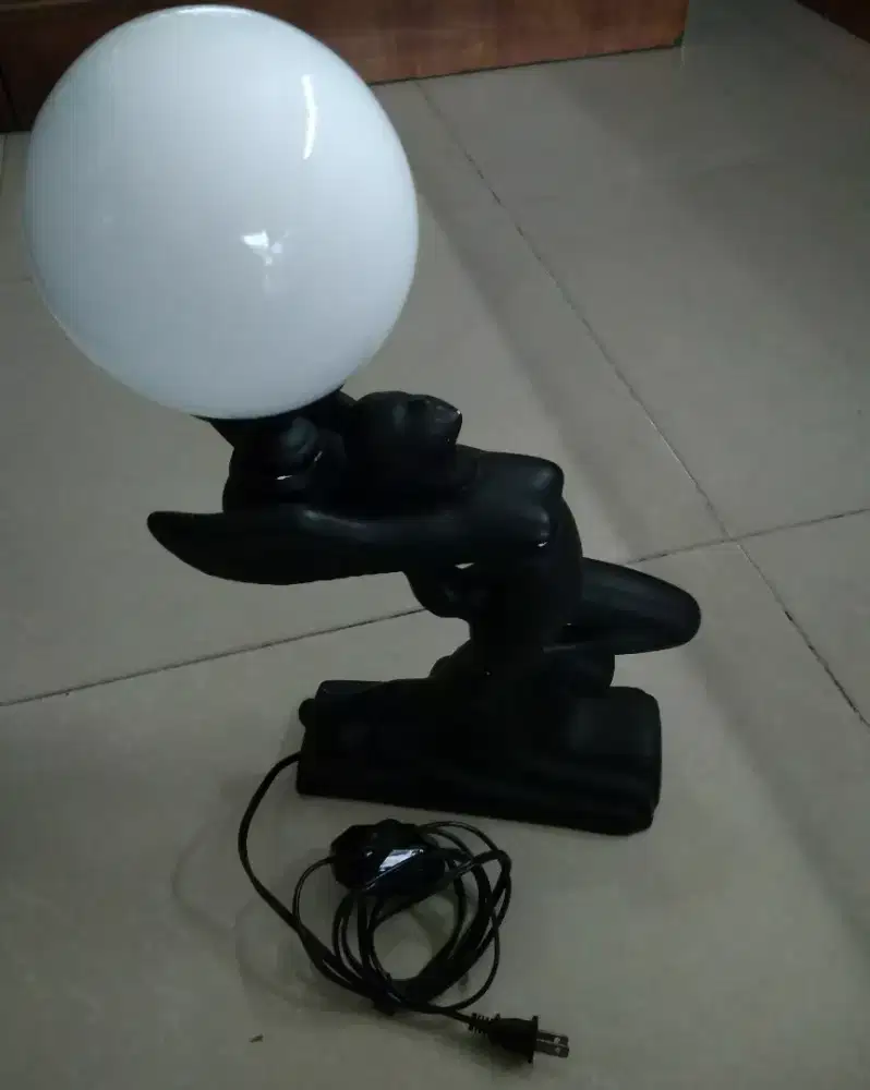 Lampu tidur Biladari