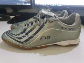 sepatu futsal adidas f10 messi 2008 original