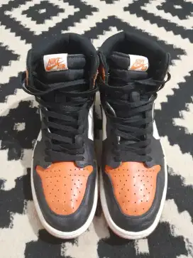 Air Jordan 1 High Retro Shatered Backboard