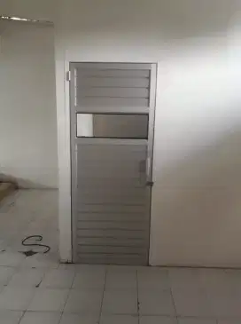 Kusen aluminium pintu kaca jendela