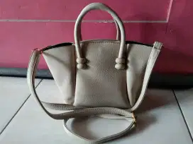 TAS IMPORT WARNA KHAKI