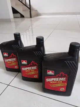 Oli Synthetic Pelumas Mesin Petro Canada Supreme 10W-40, 1 Liter.