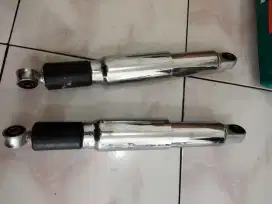 Shock Belakang Suzuki Tornado