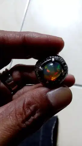 Natural opal kalimaya banten