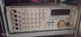 Amplifier bekas