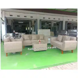 Sofa Minimalis Retro