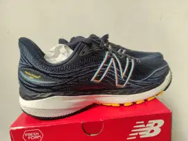 Sepatu 44 sepatu New Balance 44 sepatu lari size 44 sepatu 43 size 43