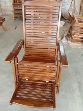 Kursi malas krepyak