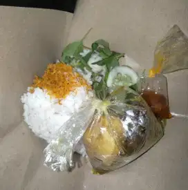 Nasi Bungkus Untuk Jum'at Berkah