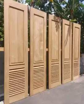 PINTU GARASI KAYU JATI