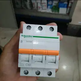 MCB 32A 3 phase