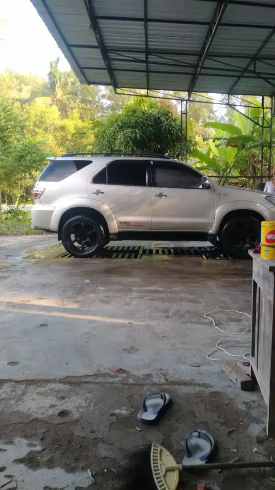 Fortuner 2010 2,7 bensin matic