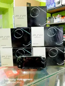 Sony PSP Slim 64GB full game