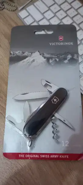 VICTORINOX SPARTAN