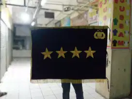 Bendera pataka polri bintang 4