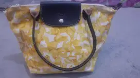 longchamp. Authentic. Harga  NETT