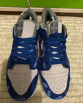 Nike SB Dunk x Travis Scoot