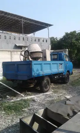 Jasa pindahan barang , jasa sewa truk engkel bak
