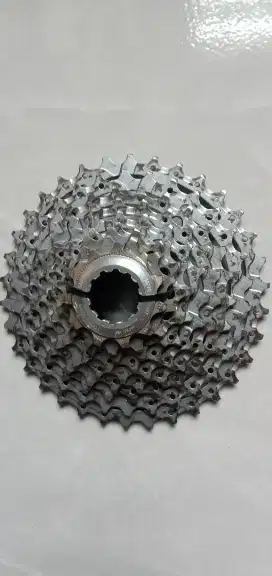 Sprocket XT M-770 gigi 11-34 untuk 9 speed siap pasang