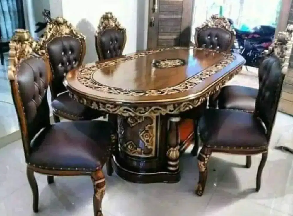 Meja makan Ganesa jati ukiran