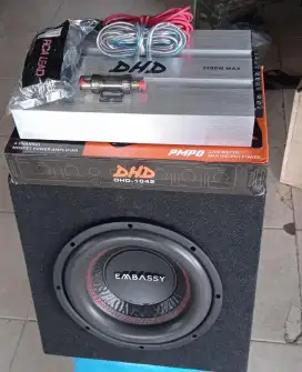 Audio Mobil Subwoofer 10, merk Embassy + Power merk DHD + box +kabel2