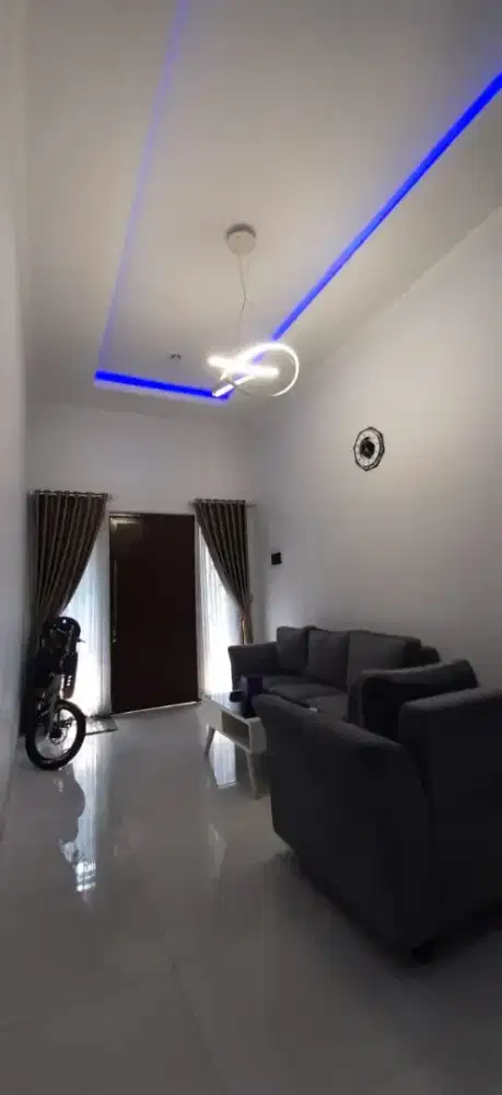 Jual Rumah 2 lantai full furnished