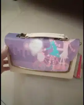Tas import sisa stock lama