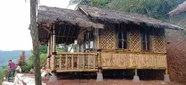 Saung bambu atap ijuk kuat rapi