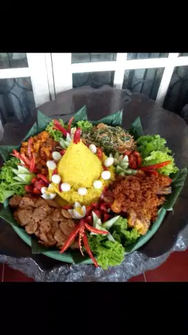 Tumpeng Nasi Kuning