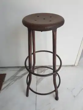 Kursi Bekas Toko