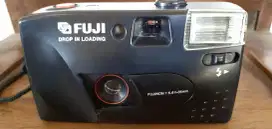 Kamera merk FUJI