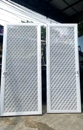 Pintu exspanda ram nyamuk pintu aluminium