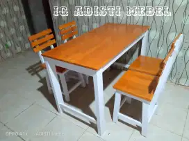 Meja kursi warung makan cafe