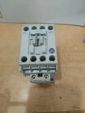 Magnetic contactor/kontaktor Allen Bradley 25A 220V