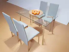 MEJA MAKAN KACA ANEKA MODEL MINIMALIS