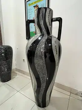 Gerabah guci vas bunga
