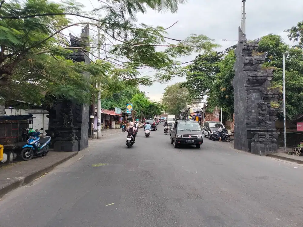 Tanah Komersil di Dalung Permai Kawasan Ramai dan Padat Penduduk