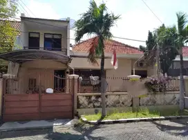Dijual Rumah manyar tengah kota surabaya
