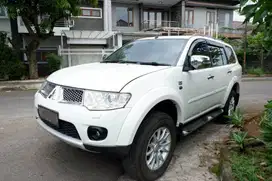 Mitsubishi Pajero Dakar 4x2 At White 2012