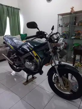 KAWASAKI NINJA R NINJA 150 NINJA KIS 2002 HIJAU BOTOL