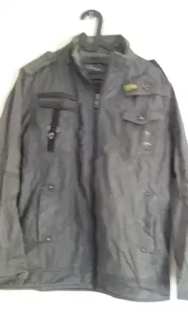 Jaket Pria Kedua.