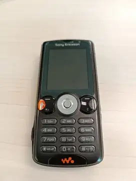 HP Jadul Sony Ericsson Walkman W810i