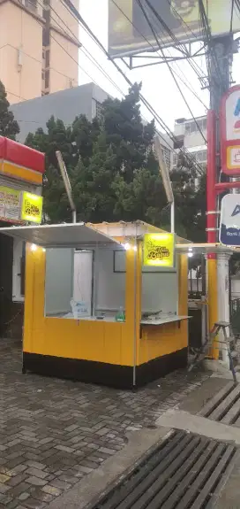 Booth kontainer bandung