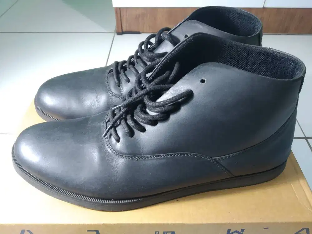 Sepatu Kulit Amble