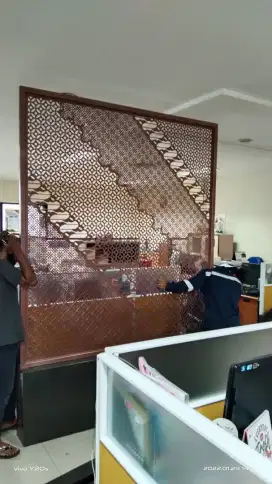 Viral Termurah: Partisi, Fasade, Laser cuting metal motif batik klasik