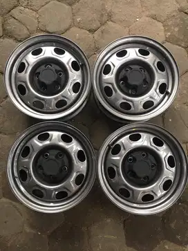 Velg kaleng taruna R15