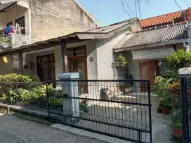Di jual Rumah deket terminal antapani