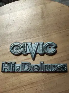 Sepasang Emblem Badge Asli Copotan Honda Civic Hi-Deluxe 1970an