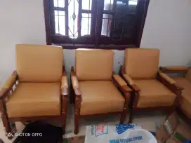 Reparasi kursi ganti kain/ganti kulit ganti busa dan tambah busa.
