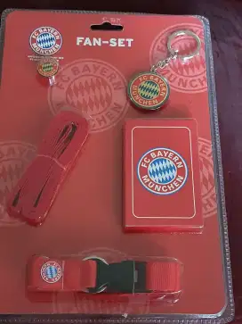 Pernak pernik klub sepak bola